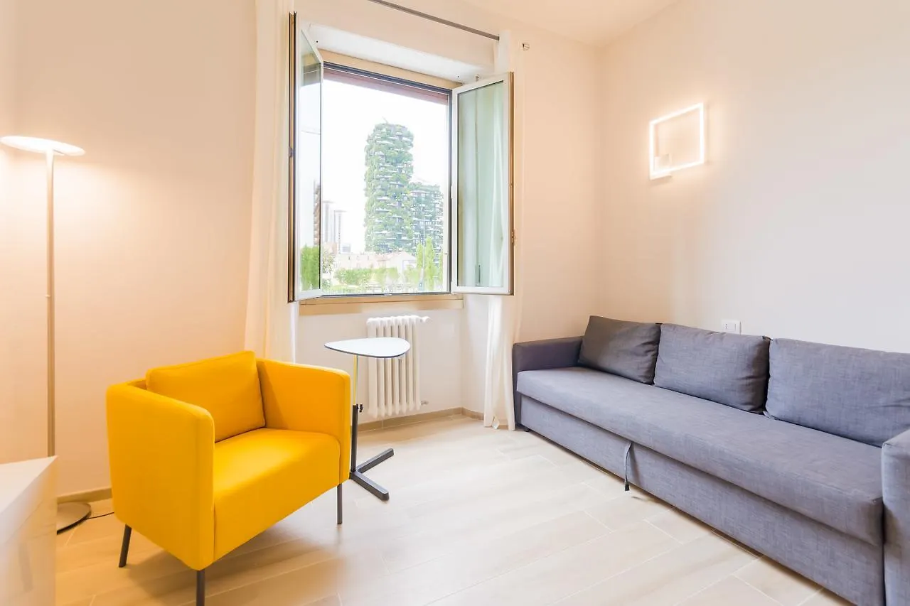 Isola Suite Milan 0*,